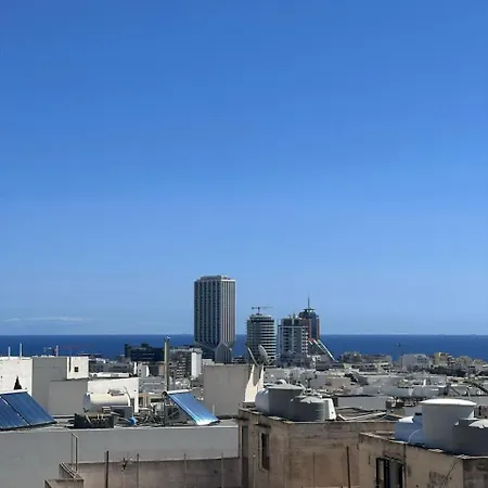 Apartman Penthouse Swieqi ! Events Allowed Is-Swieqi
